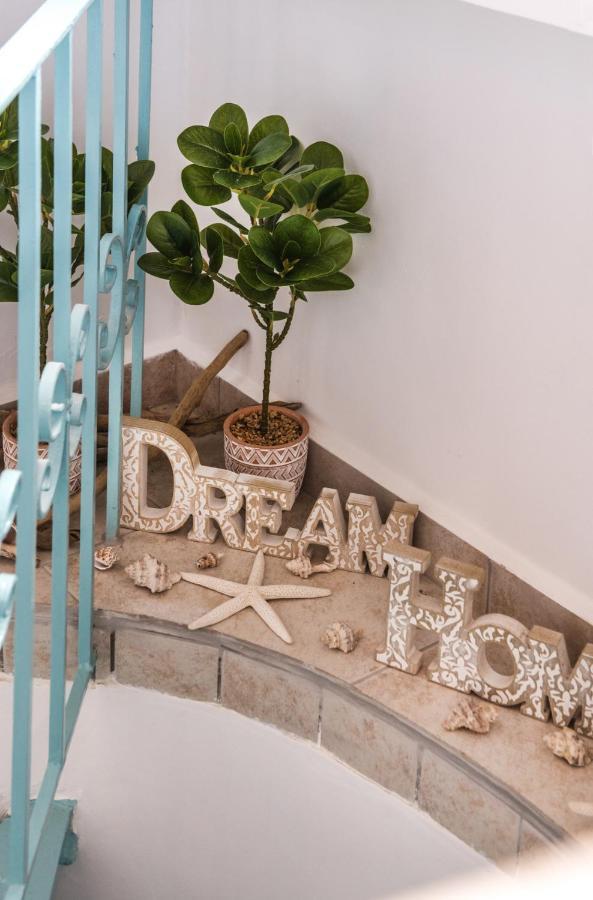 Dream House Efi *