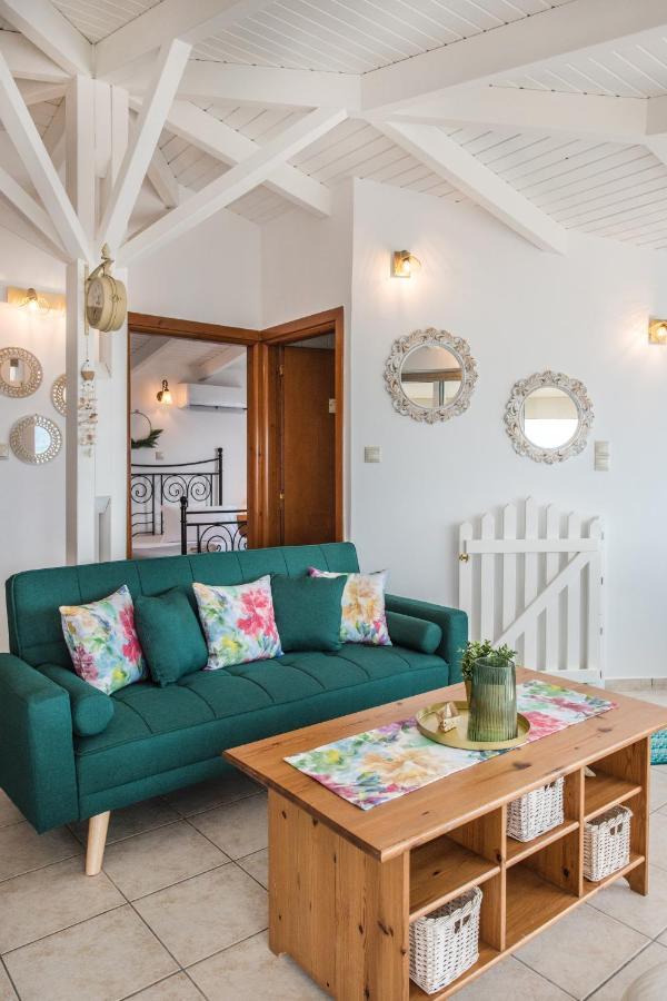 Apartment Dream House Efi